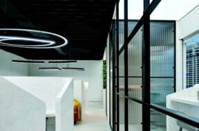 Osum project’ features a modern, minimalistic and monochromatic aesthetics