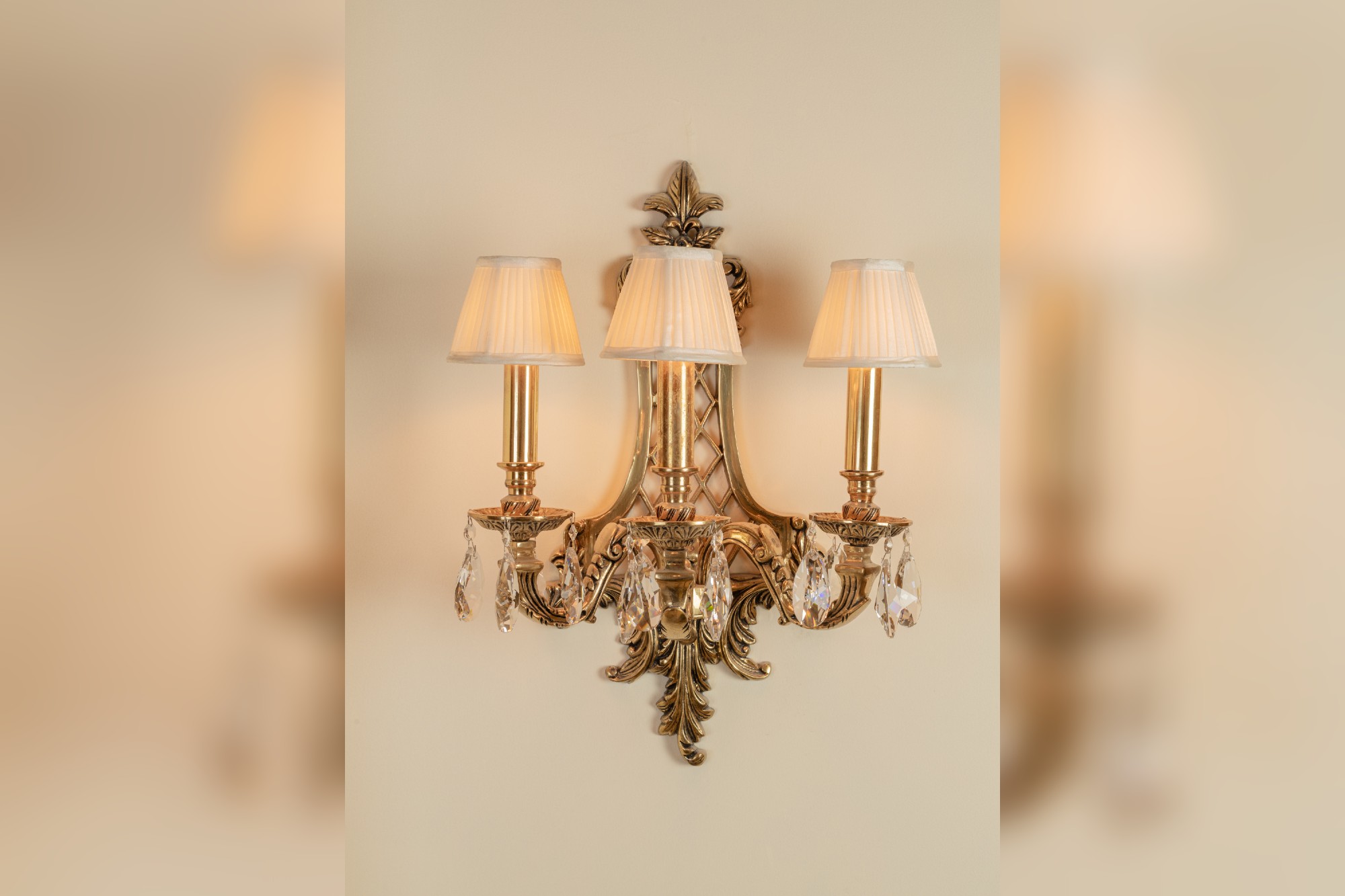 Luxaddi wall lamp collection _ Design Sense