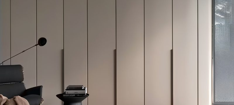 Closet 1
