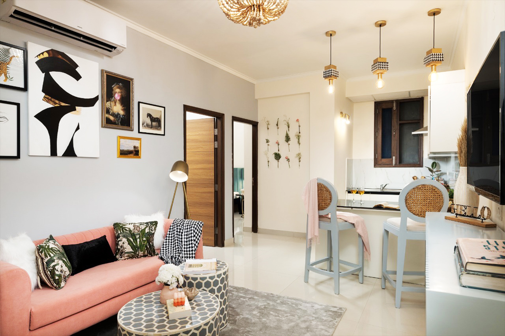 A family flat blending European elegance and Konmari minimalism