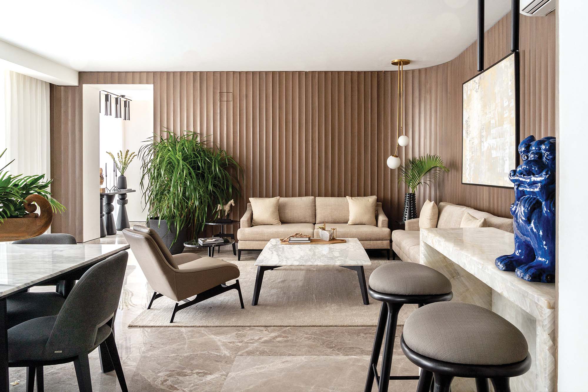 A residence resonating with the rhythm of the sea