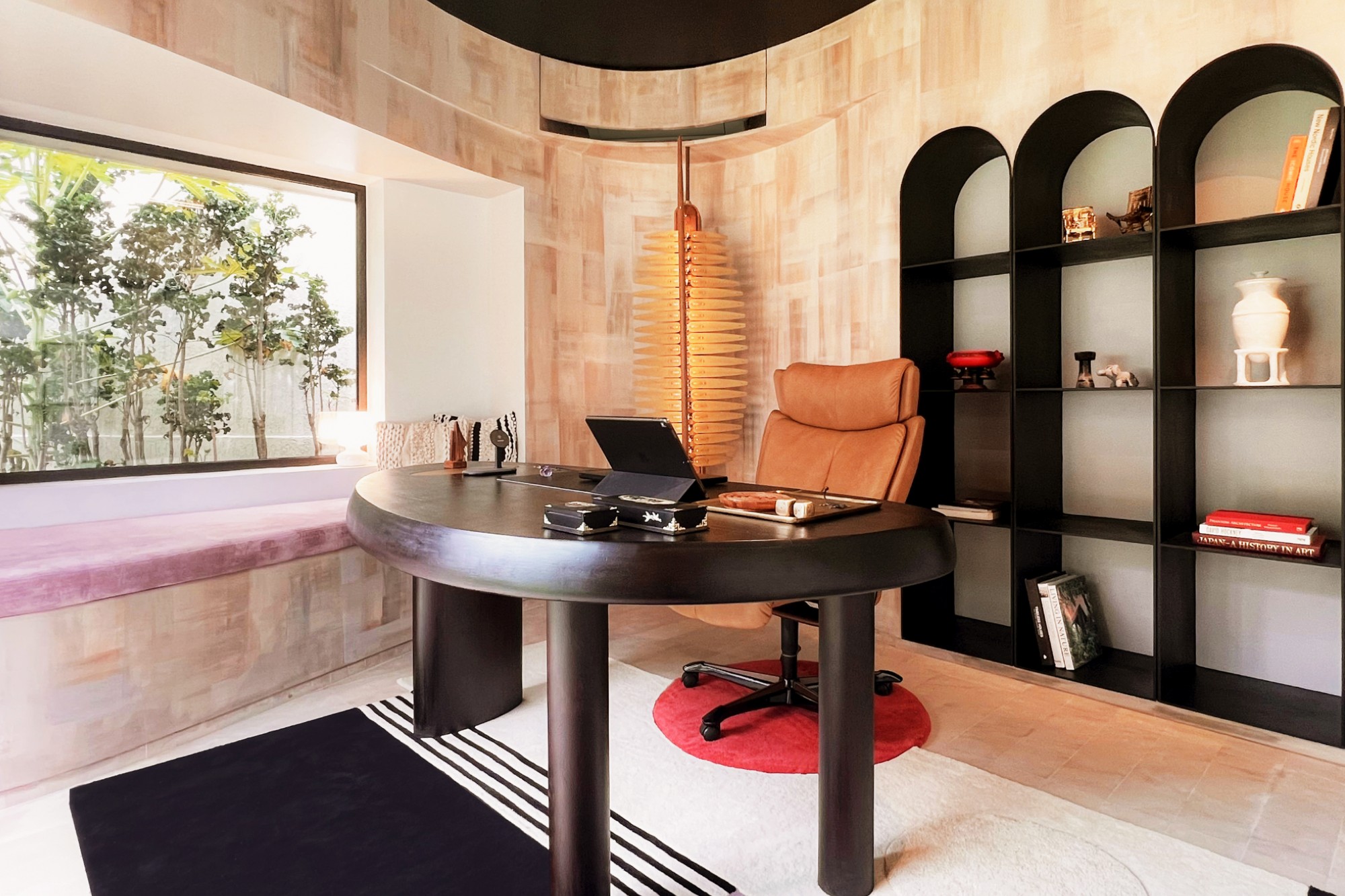 Curves, light, and colour define the Fluid Rhapsody Residence